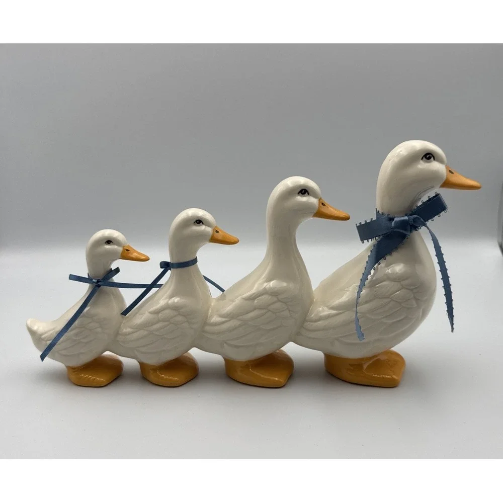 VTG Grandmacore Cottagecore Goose Geese 4 In a Row Ceramic Statue 6' - Picture 3 of 5